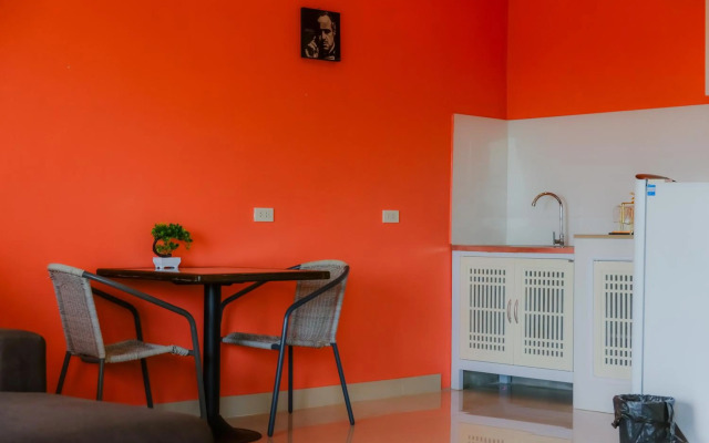 Patumnak Beach Guesthouse