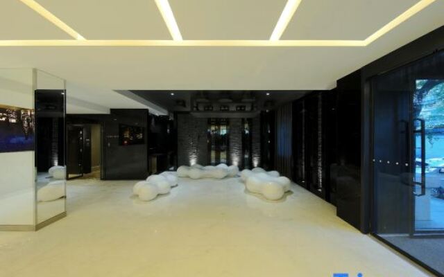 Crystal Orange Hotel (Beijing Qianmen)