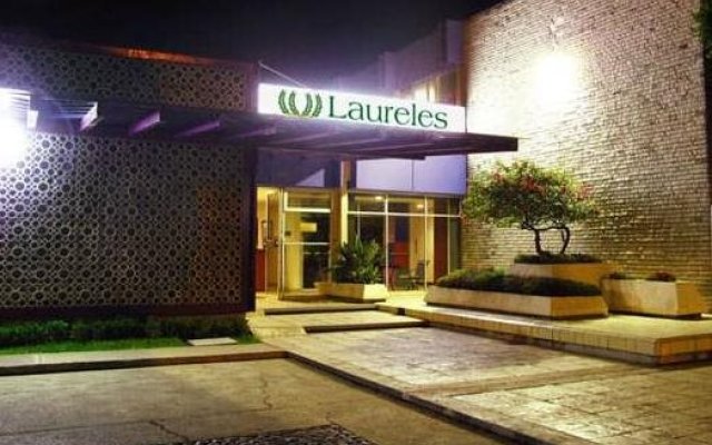 Laureles Hotel