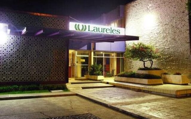 Laureles Hotel