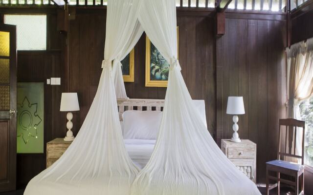 Citrus Tree Villas - Jean Francois