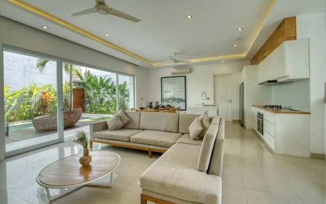 Villa Gregana by Pertama Stay – Guest Rooms – Kuta