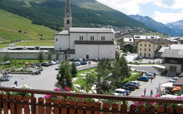 Hotel Bernina