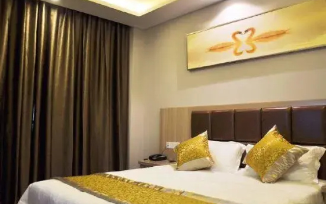 Tingyue Yiju Hotel