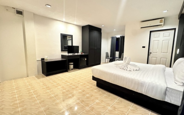 Chapter 26 Guesthouse
