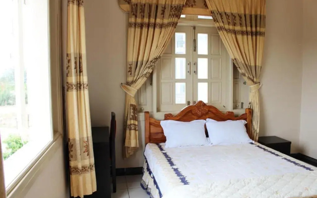 Quyet Thang Hotel & Beach