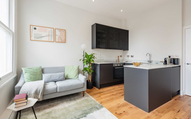 Lillie Road Residence I