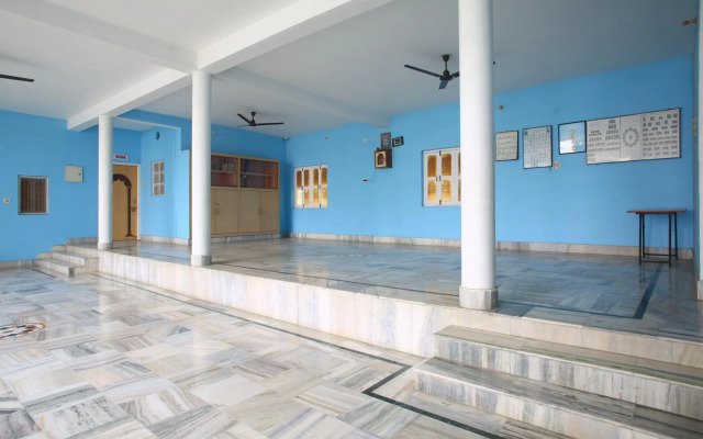 Shri Yoga Mandir Guest House