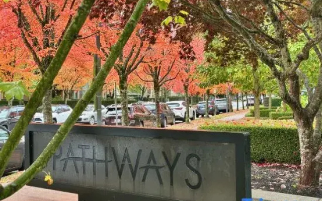 Spacious Modern 3BR Condo at UBC Quiet & Convenient
