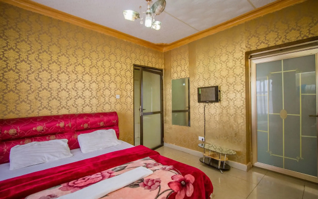Platinum Royal Hotel