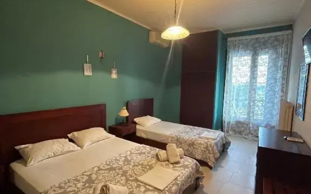 Hotel-Restaurant - Nirvana