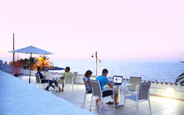 Meli Hotel
