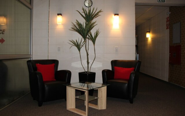 Thermal Oak Motel