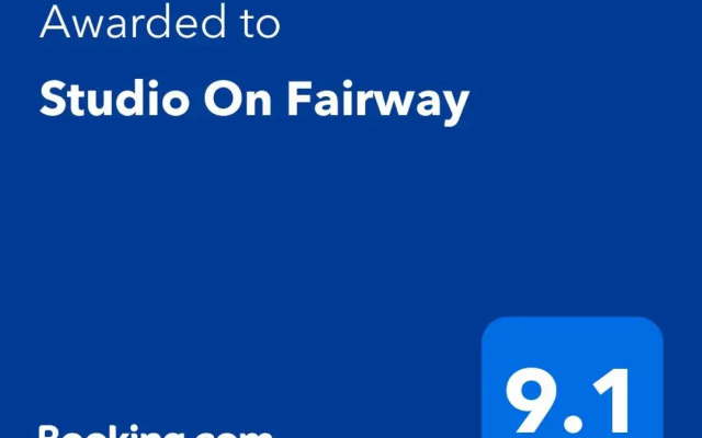 Studio On Fairway