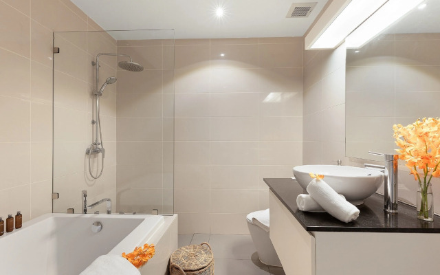 Luxury Apartment Unique Residences
