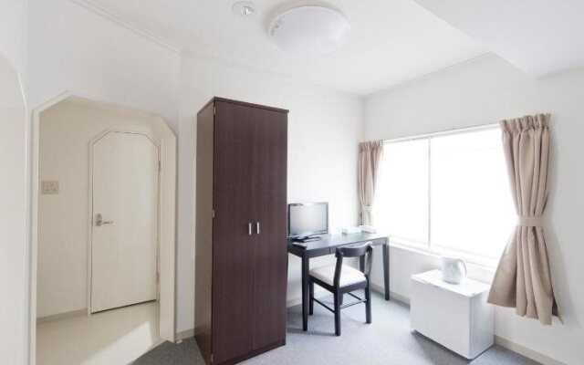 Shin-Okubo City Hotel