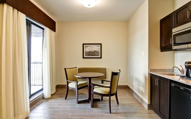 Best Western London Airport Inn & Suites