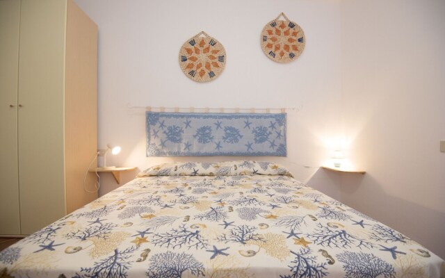 Residence Mirice - Four-room Apartment 7 Beds Id 66
