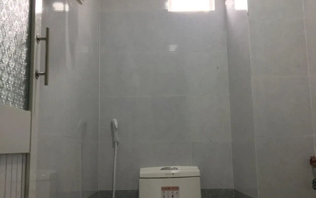 Trieu Hoang Hotel