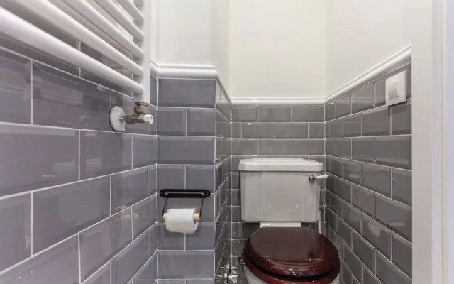 MIT House The Barn69