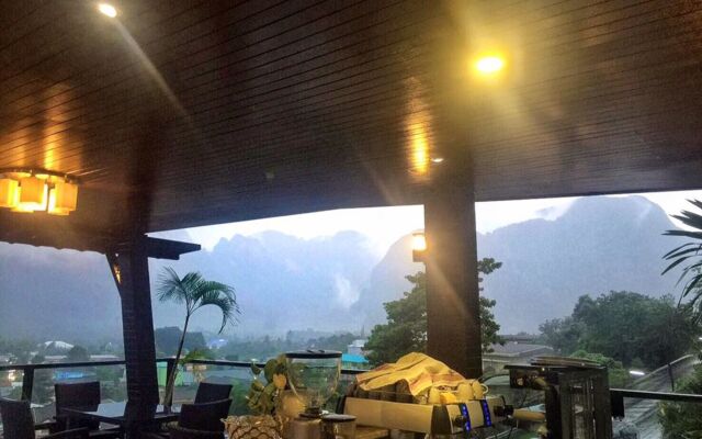 Blue Mountain Phangnga Resort