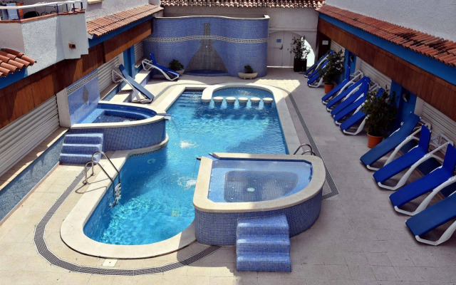 Apartamentos Maurici Park