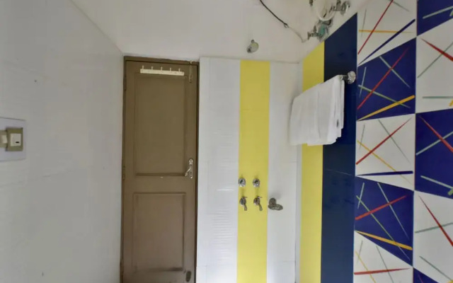Oyo 12825 Omkara Homestay