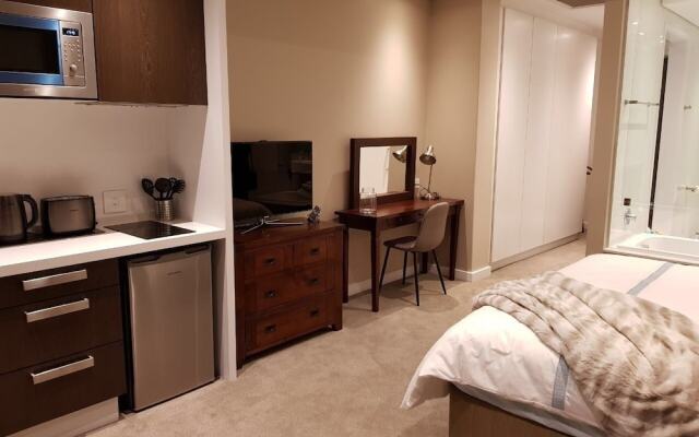 Sandton Skye Unit 702