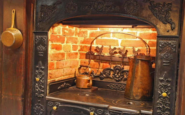 Best Western Old Tollgate Hotel & Restaurant