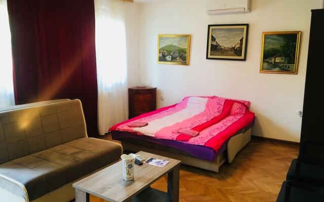 Apartments Konak