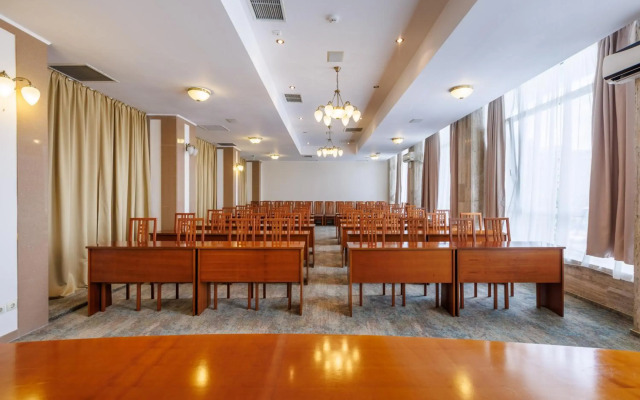 Hotel Comandor
