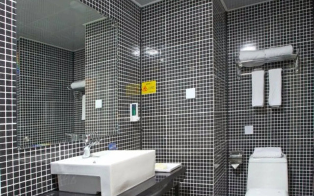 Canaan International Hotel