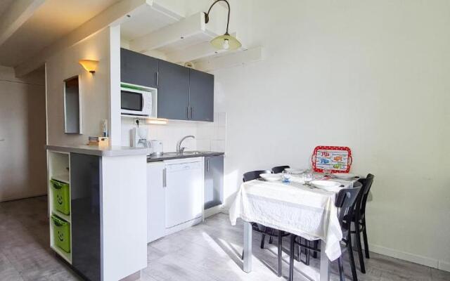 Appartement dans résidence avec piscine