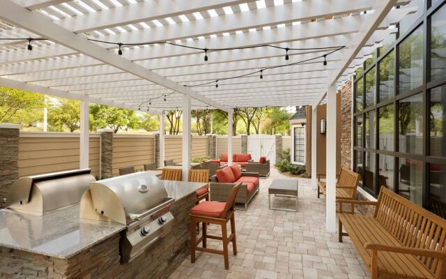 Homewood Suites by Hilton Jacksonville Deerwood Park