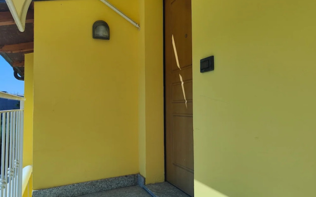 Ampio Trilocale Con Terrazzo