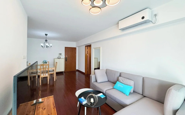 Tyms 2BR Apt Near ITC Xujiahui Line1 11