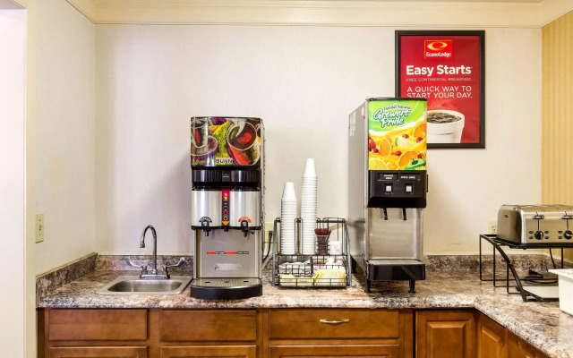 Econo Lodge Boston-Malden