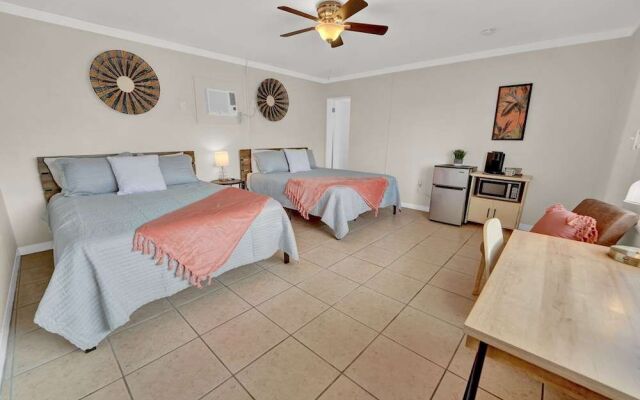 Sea Foam Suites