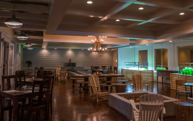 Bella Vista Hotel & Suites