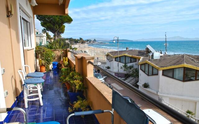 Edy sea View Holiday Apartment