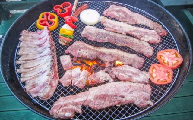 Hongcheon Gangbyeonuisuchaehwa Pension