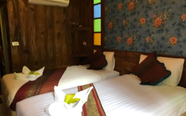 Saiyok River House