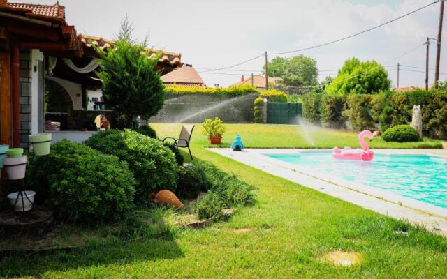 Renaissance Holidays Villa