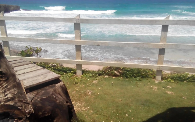 La Familia Guest House and Natural Farm