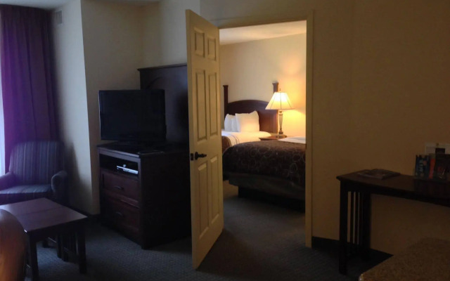 Staybridge Suites Cleveland Mayfield Heights Beachwood by IHG