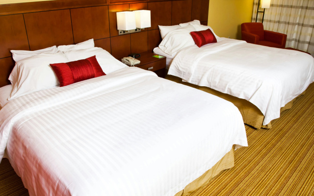 Courtyard by Marriott La Crosse