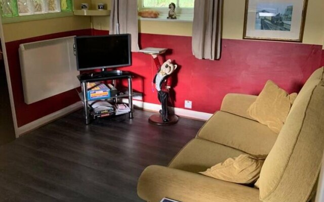 Historical GWR Building - Charming 1 bed Apartment