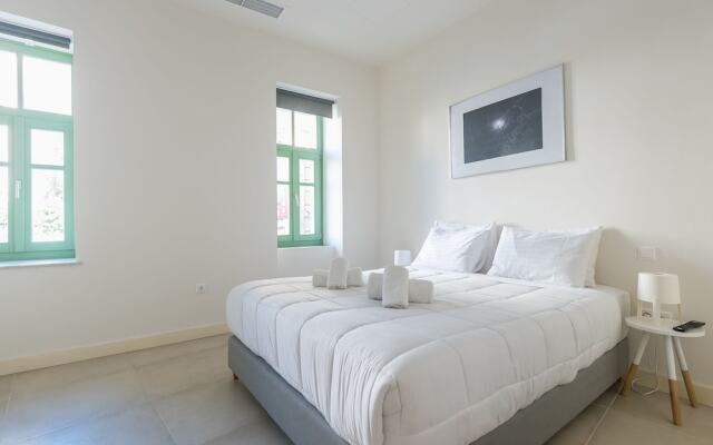 Androniki Neoclassical Apartments-Plaka