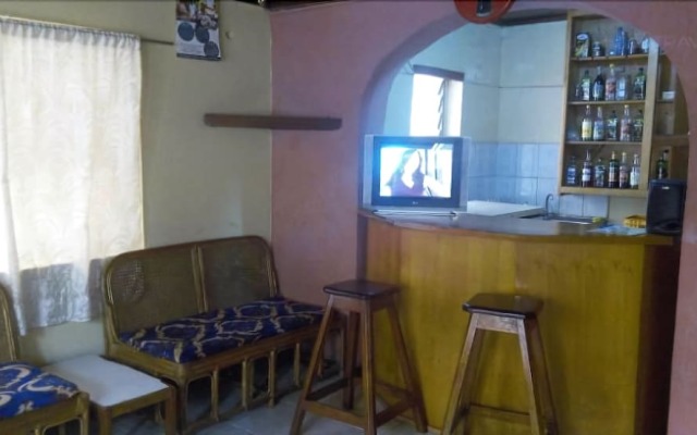 Ashfood Court Hotel