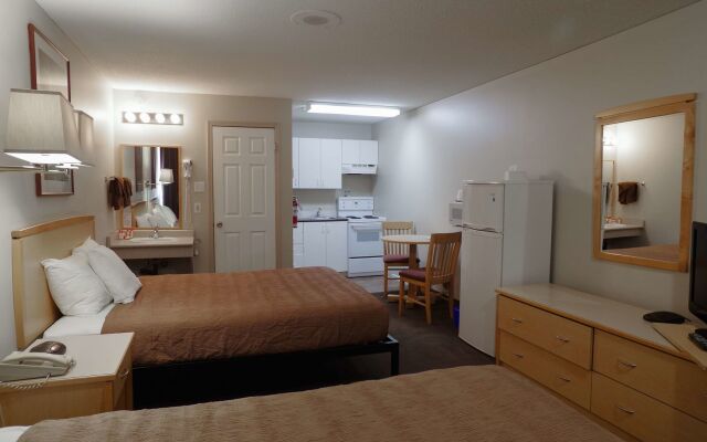 Canadas Best Value Inn and Suites Fernie